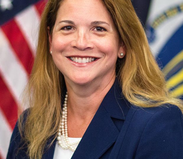 Rosalin Acosta