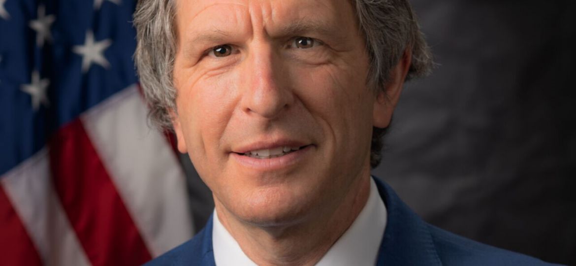 David Cash Headshot
